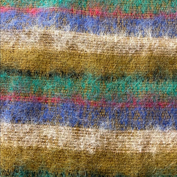 Pre 1990 Made in West Germany Mohair/Wool Oversized Scarf - Picture 4 of 7